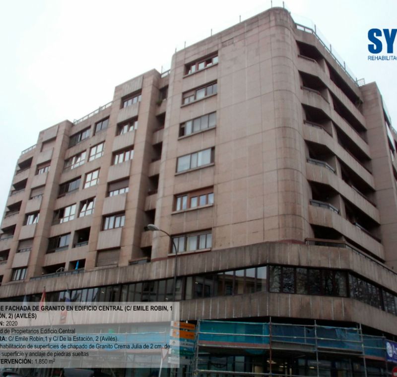 Rehabilitación de fachada de granito en Edificio Central  Antes